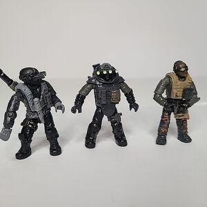 Mega Bloks Call of Duty Soldiers Lot of 3 Weapons Night Vision Figure